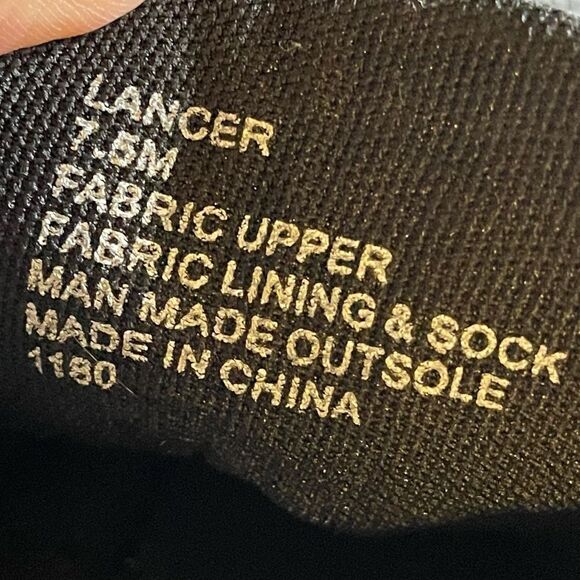 Women's size 7.5 Steve Madden Black Lancer Sneakers - Picture 2 of 9